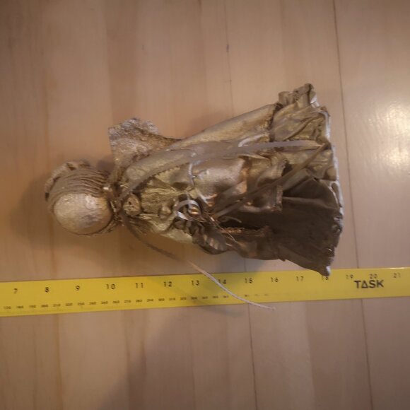 VTG 7 Pc. Set of Folk Art Paper & Materials Painted Nativity Set - Picture 16 of 16